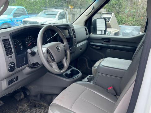Used 2020 Nissan NV 2500 SV w/ Navigation Package image 2