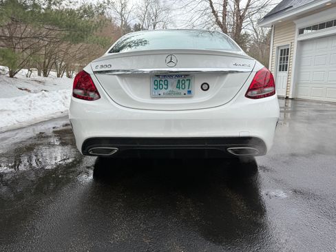 Used 2016 Mercedes-Benz C 300 4MATIC Sedan image 6