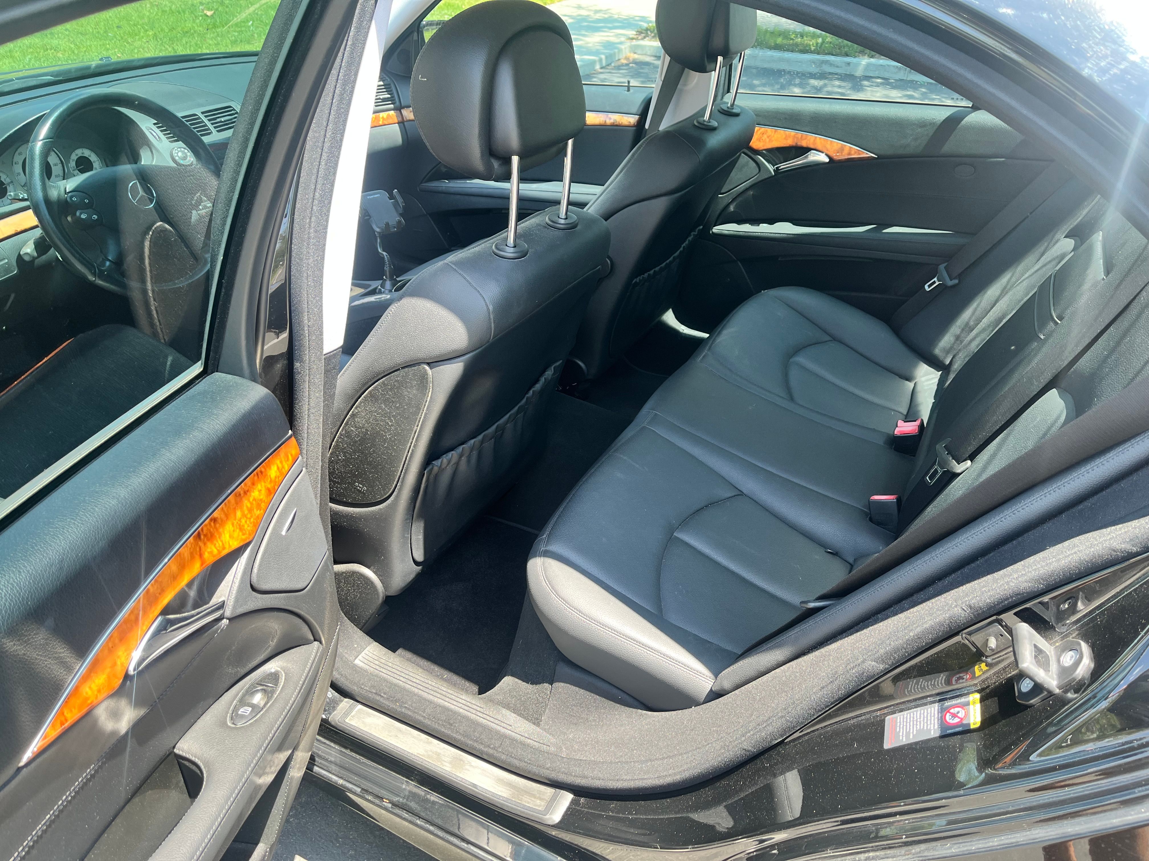 Used 2009 Mercedes-Benz E 350 Sedan image 10