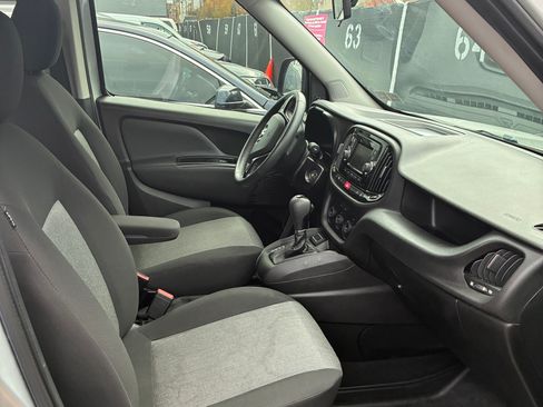 Used 2019 RAM ProMaster City SLT w/ Popular Equipment Group image 5