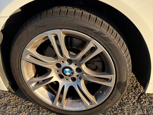Used 2013 BMW 528i Sedan RWD image 20