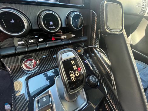 Used 2017 Jaguar F-TYPE R AWD/4WD image 20