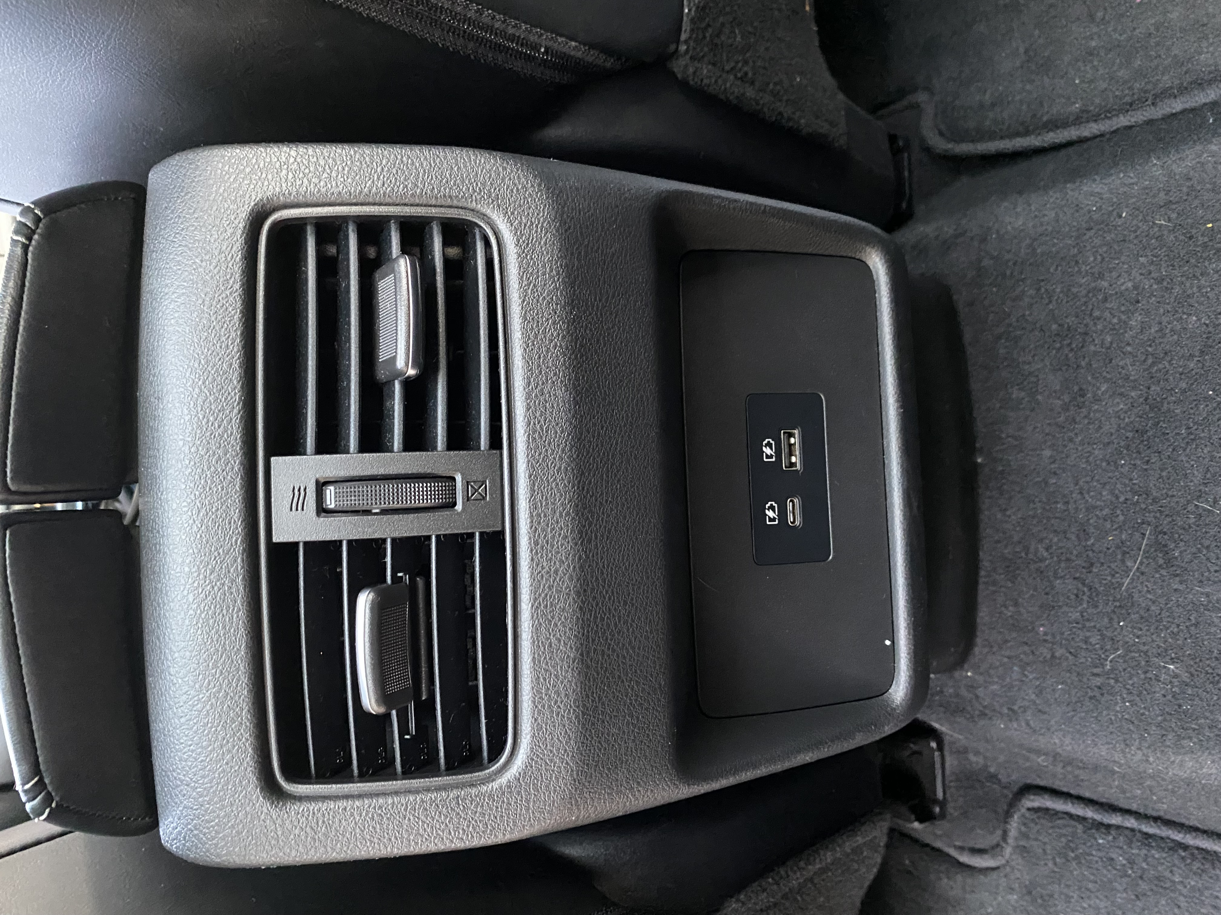 Used 2021 Nissan Rogue SV w/ Premium Package AWD/4WD image 16