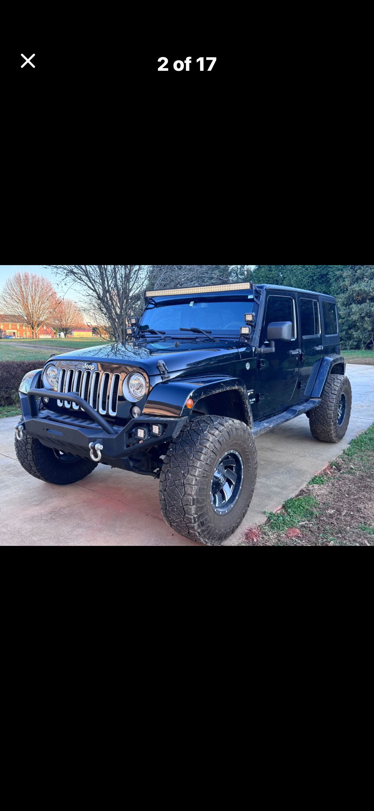 Used 2017 Jeep Wrangler Unlimited Sahara w/ Dual Top Group AWD/4WD image 2