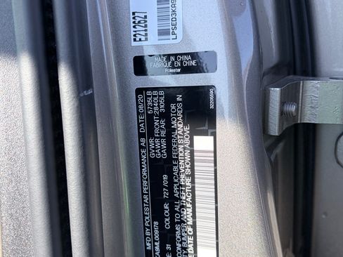 Used 2021 Polestar Polestar 2 w/ Performance Package image 18