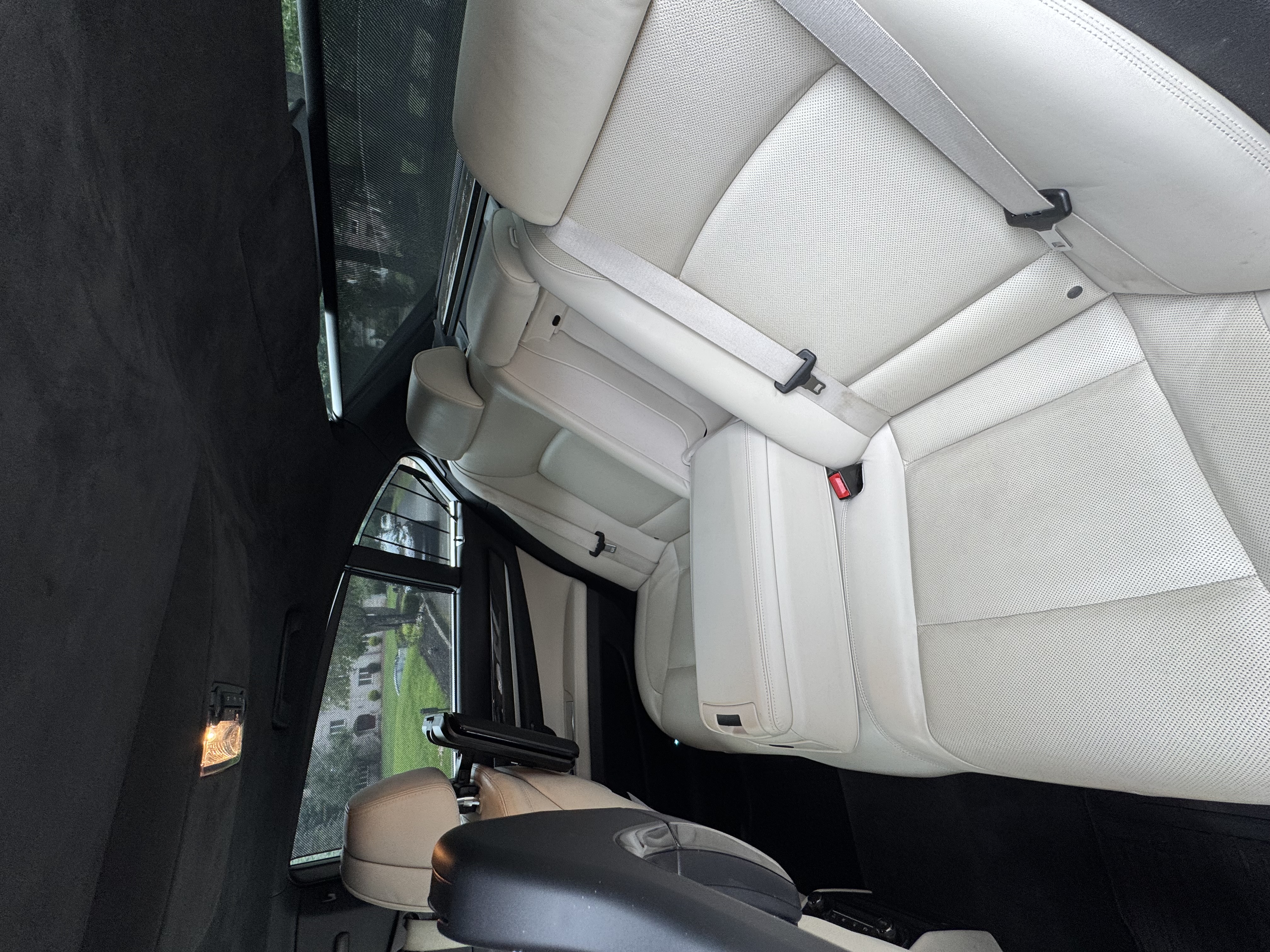 Used 2015 BMW 750i RWD image 14