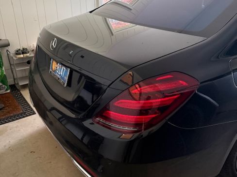 Used 2019 Mercedes-Benz S 560 Sedan image 10