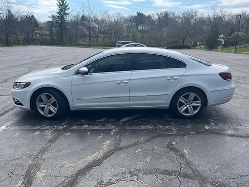Used 2016 Volkswagen CC Sport image 9