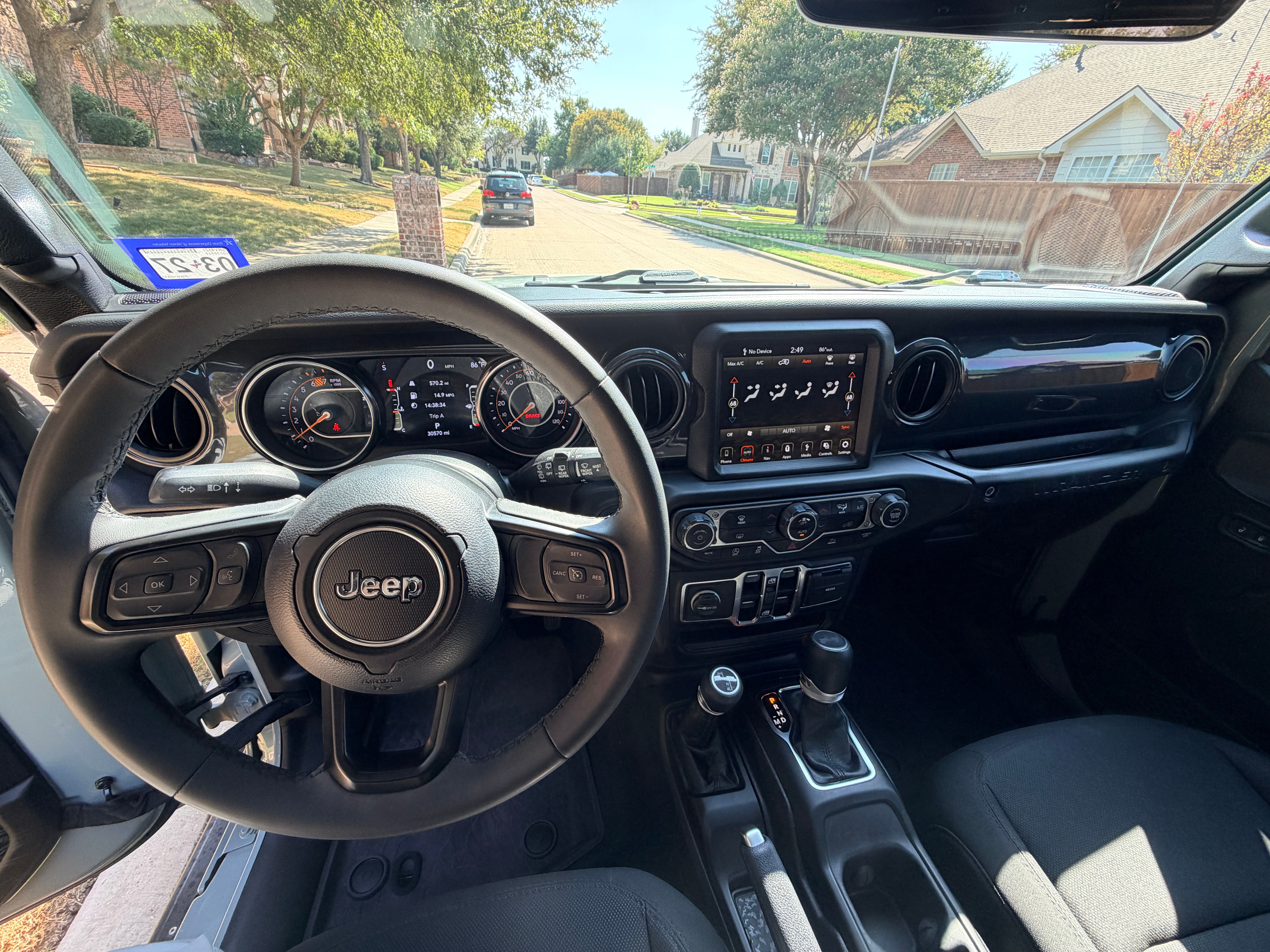 Used 2023 Jeep Wrangler Unlimited Sport AWD/4WD image 12