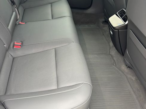 Used 2023 Lucid Air Pure image 9