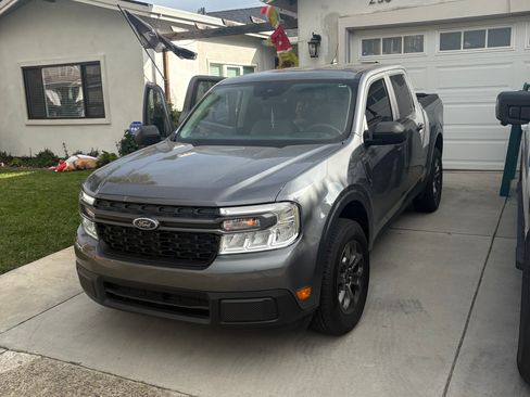 Used 2023 Ford Maverick XLT image 4
