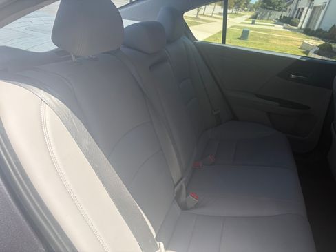 Used 2016 Honda Accord EX-L image 10