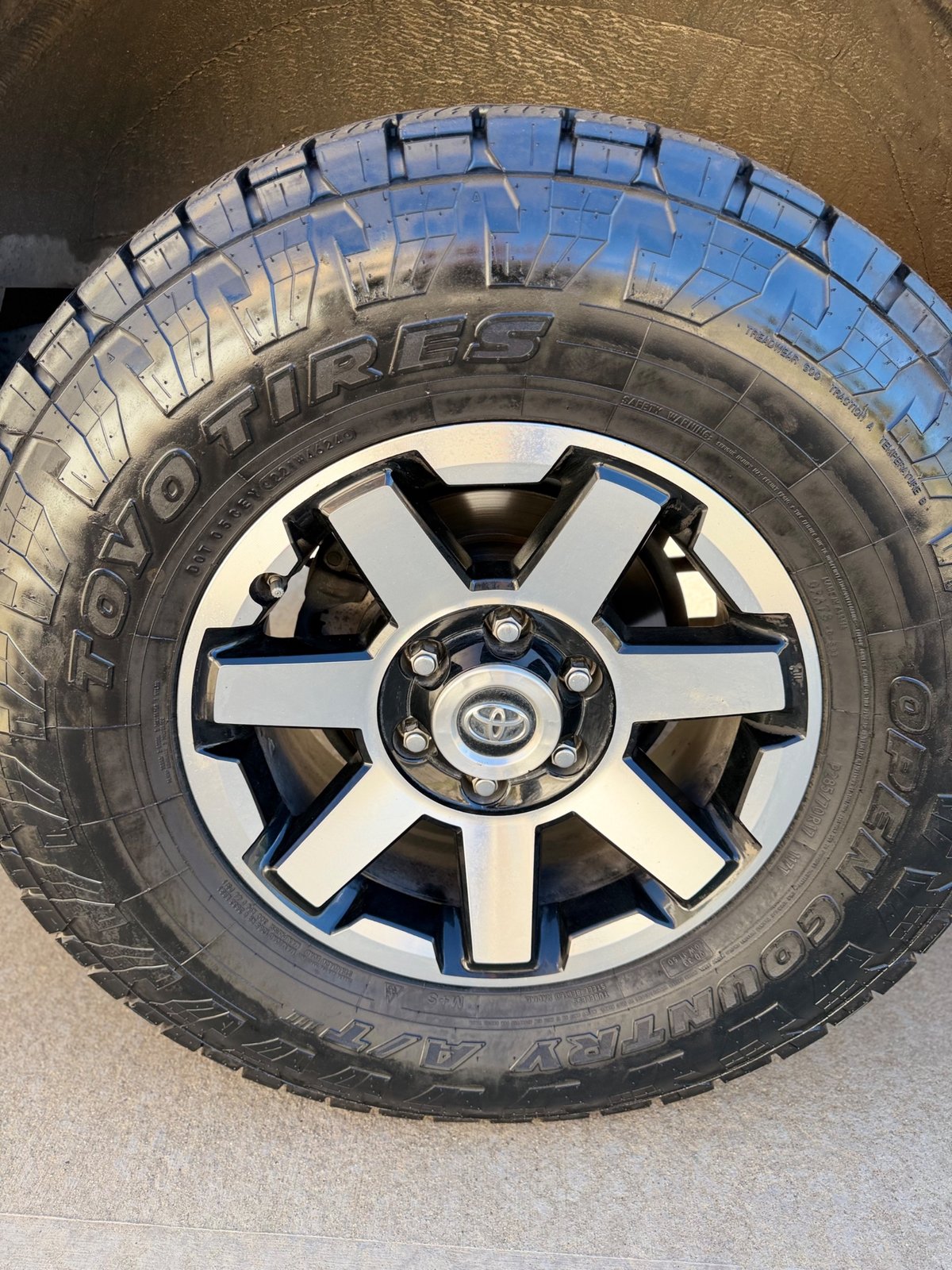 Used 2019 Toyota 4Runner TRD Off-Road AWD/4WD image 8
