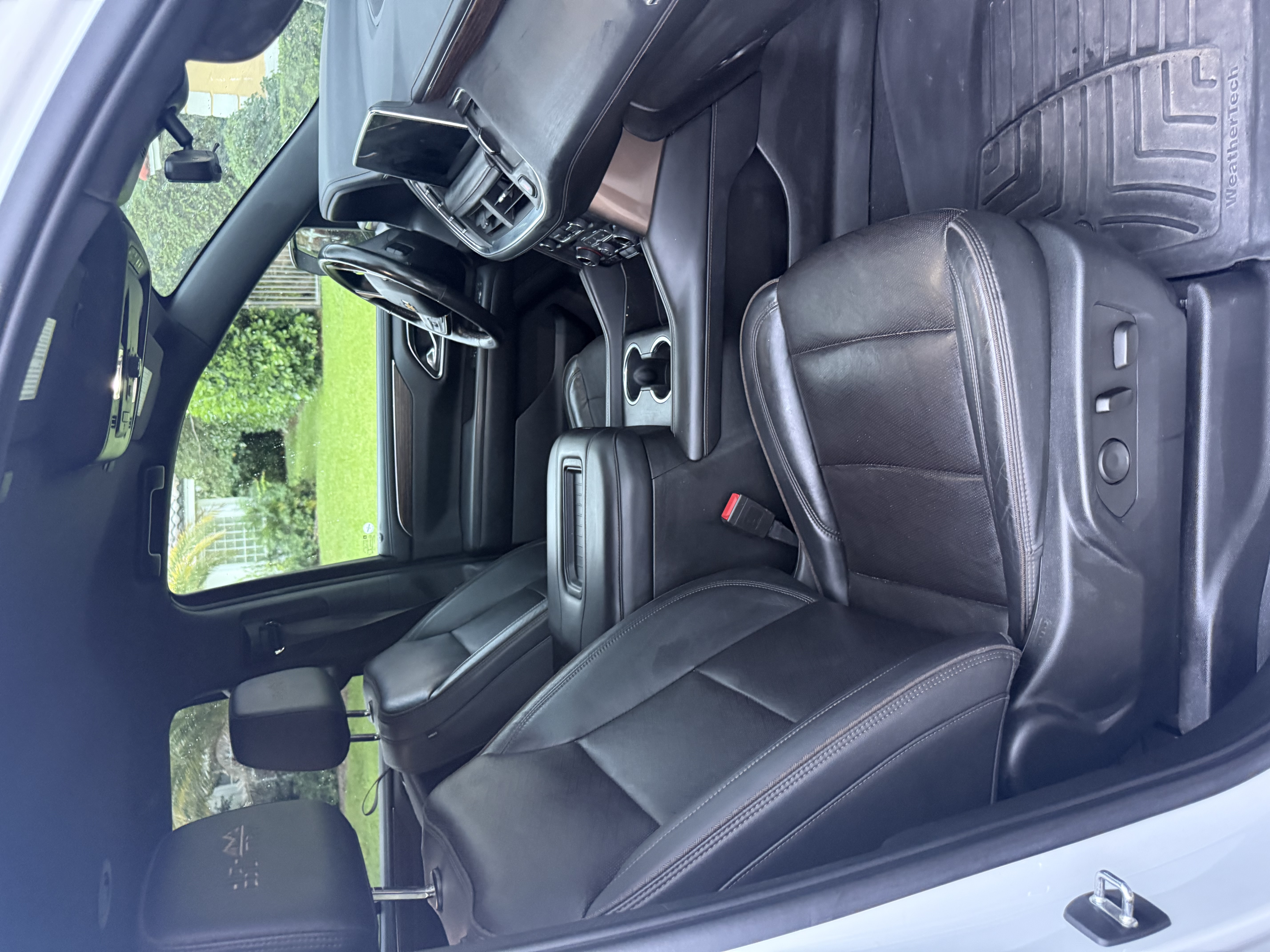 Used 2021 Chevrolet Tahoe High Country AWD/4WD image 11