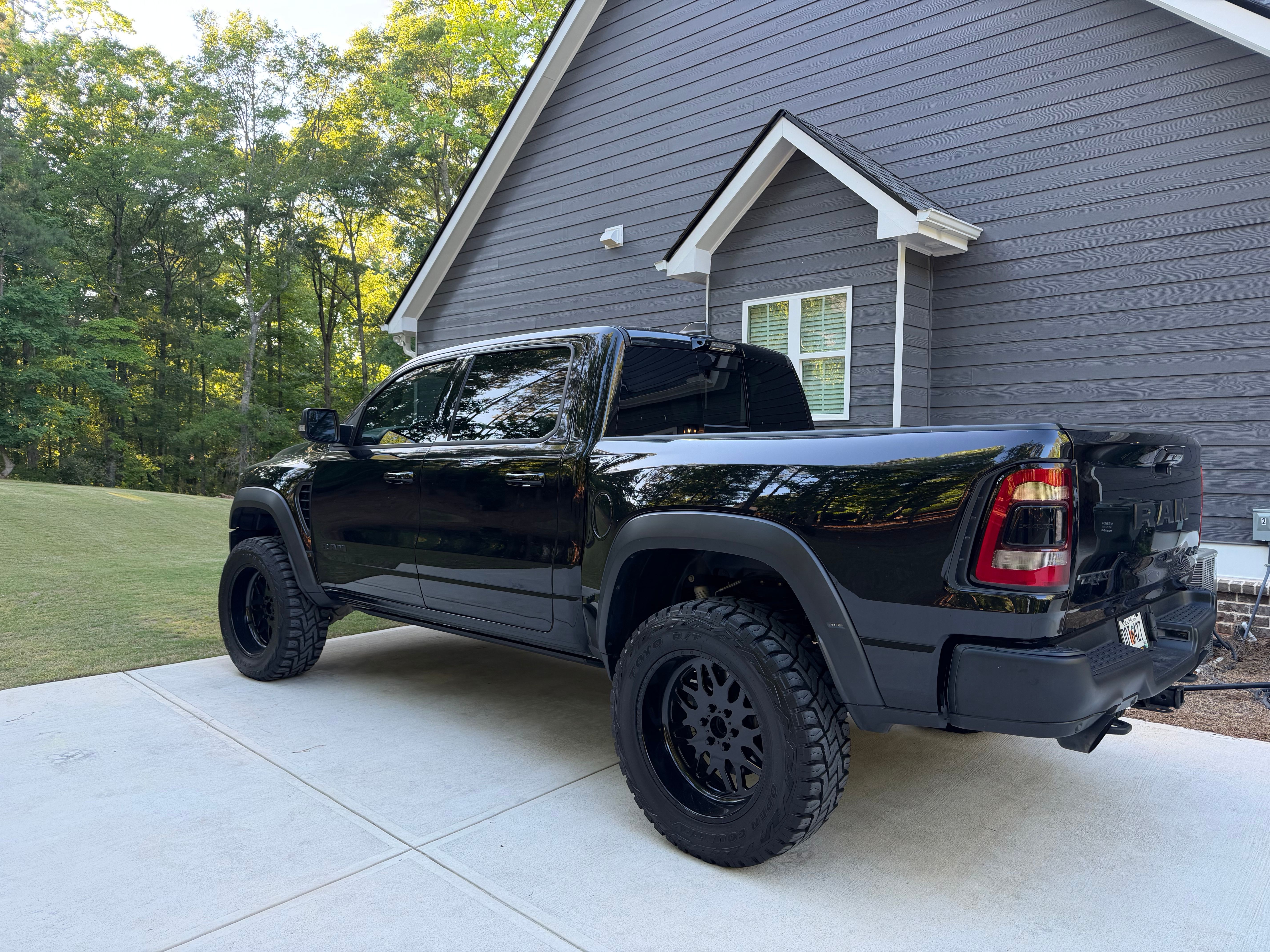 Used 2022 RAM 1500 TRX w/ TRX Level 2 Equipment Group AWD/4WD image 5