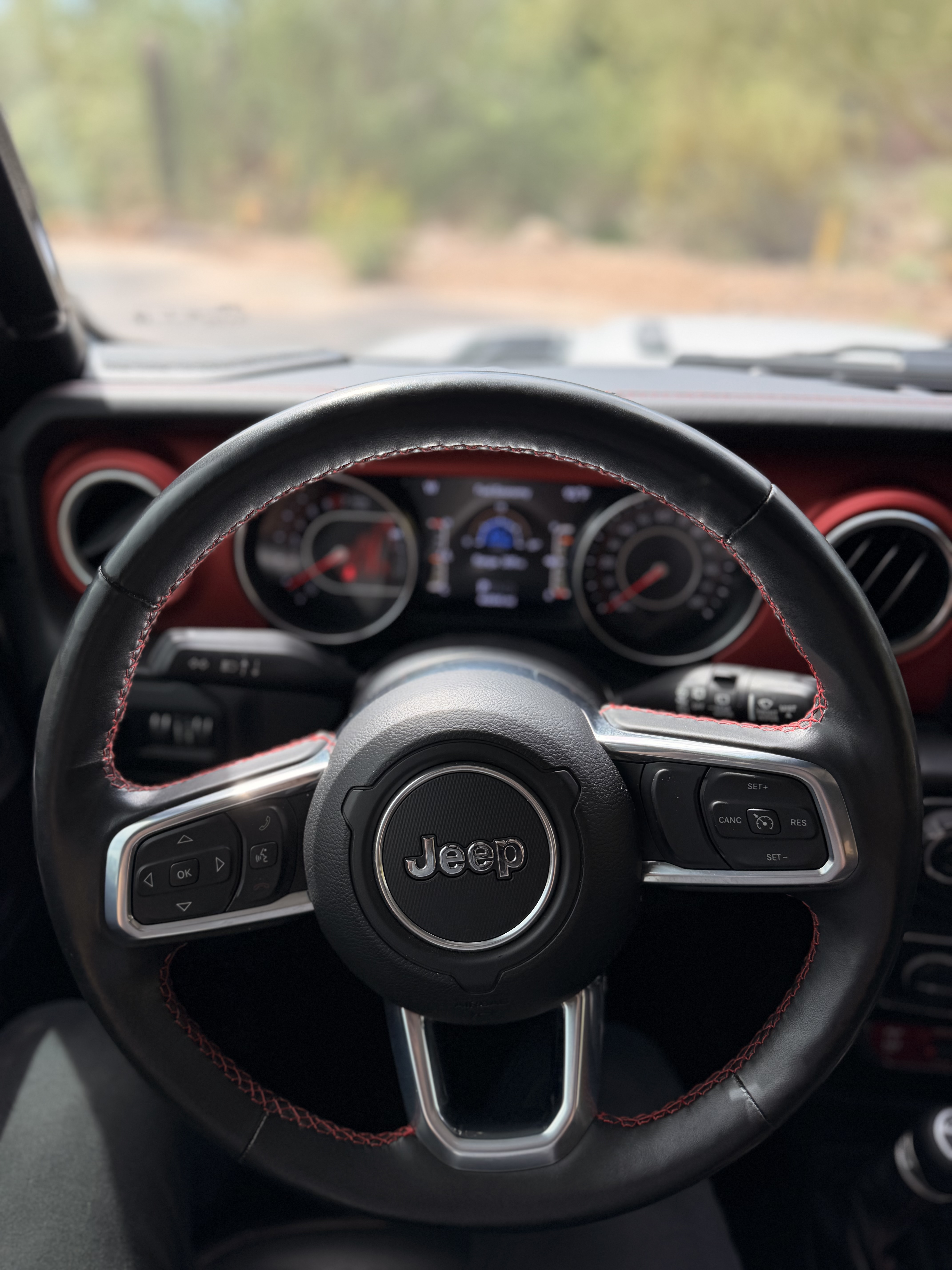 Used 2020 Jeep Wrangler Unlimited Rubicon AWD/4WD image 28