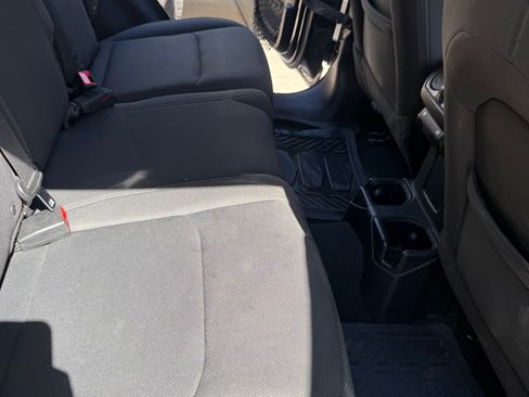 Used 2018 Jeep Wrangler Unlimited Sport S AWD/4WD image 12