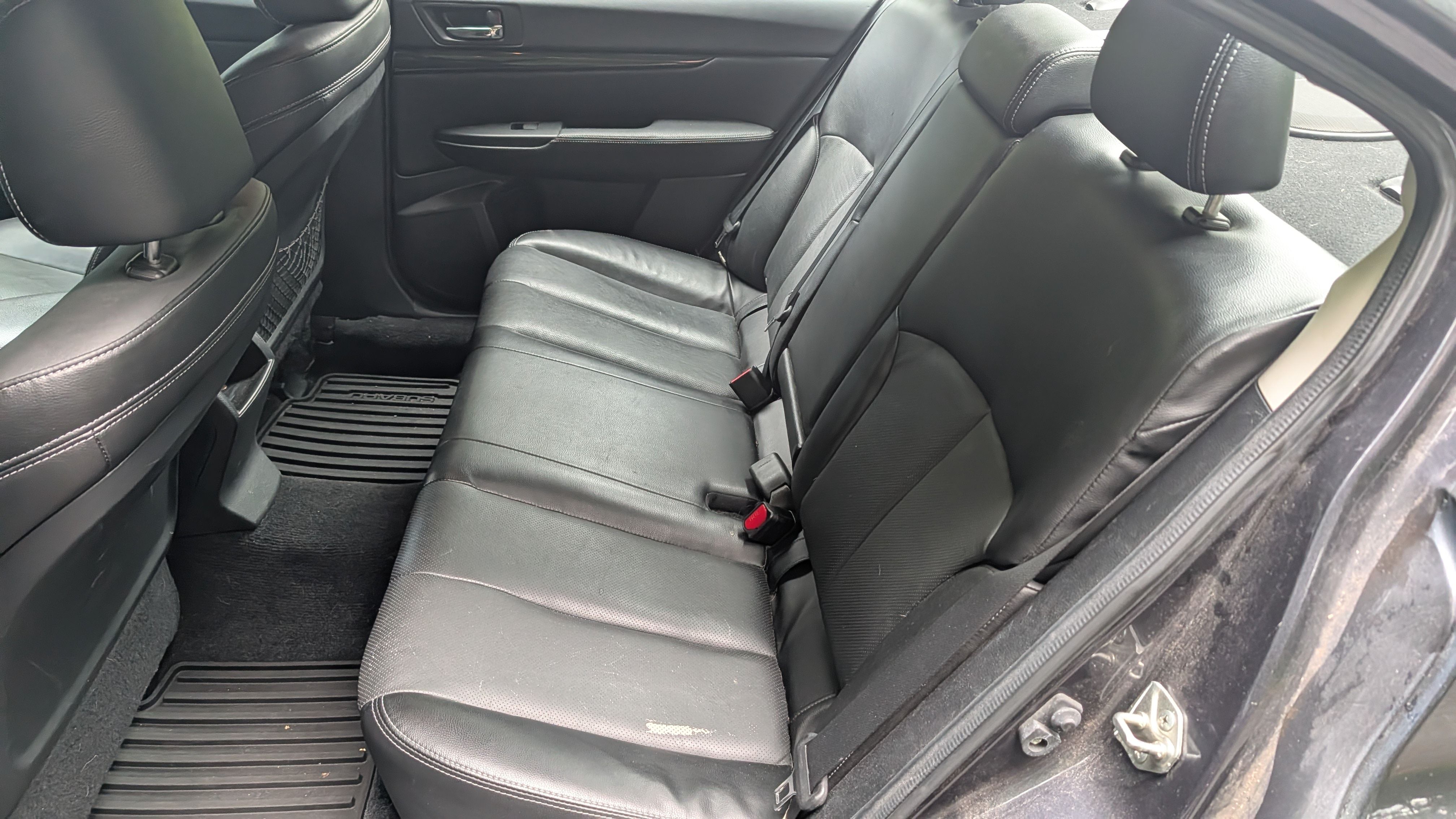 Used 2011 Subaru Legacy 2.5GT Limited AWD/4WD image 15