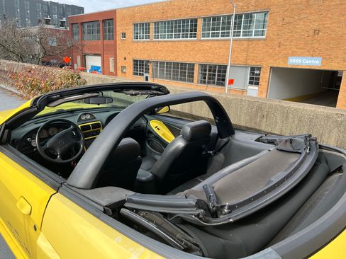 Used 2001 Ford Mustang GT image 18