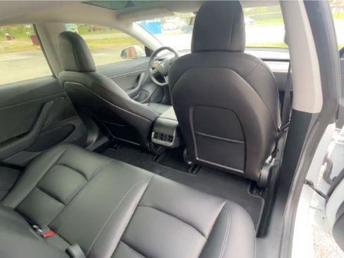 Used 2018 Tesla Model 3 Long Range image 6