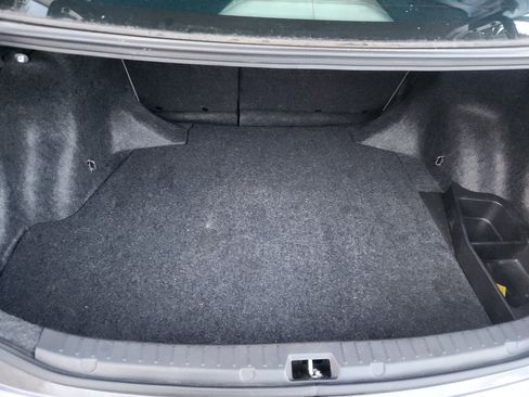 Used 2010 Toyota Corolla LE image 14