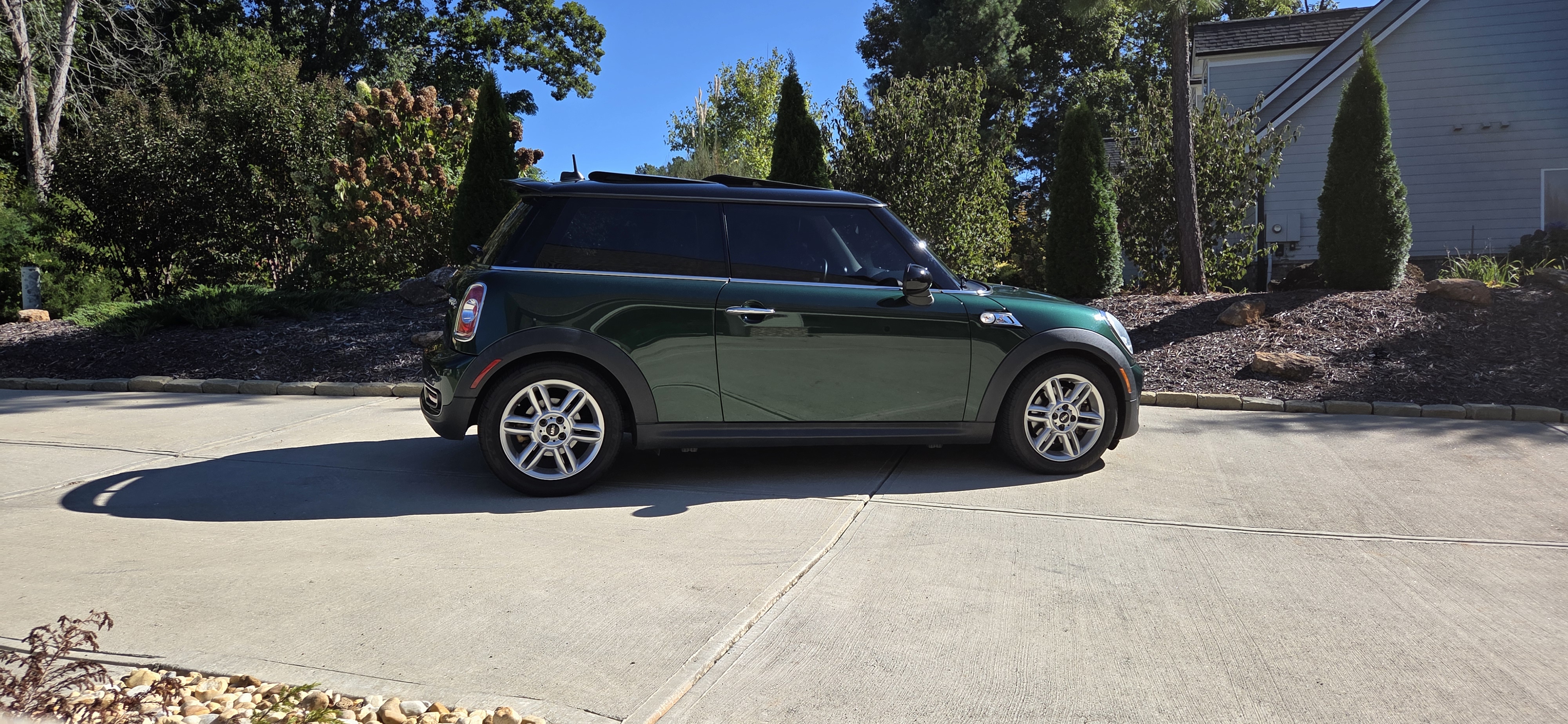 Used 2013 MINI Cooper S FWD image 13