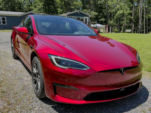 Used 2023 Tesla Model S Plaid AWD/4WD image 8
