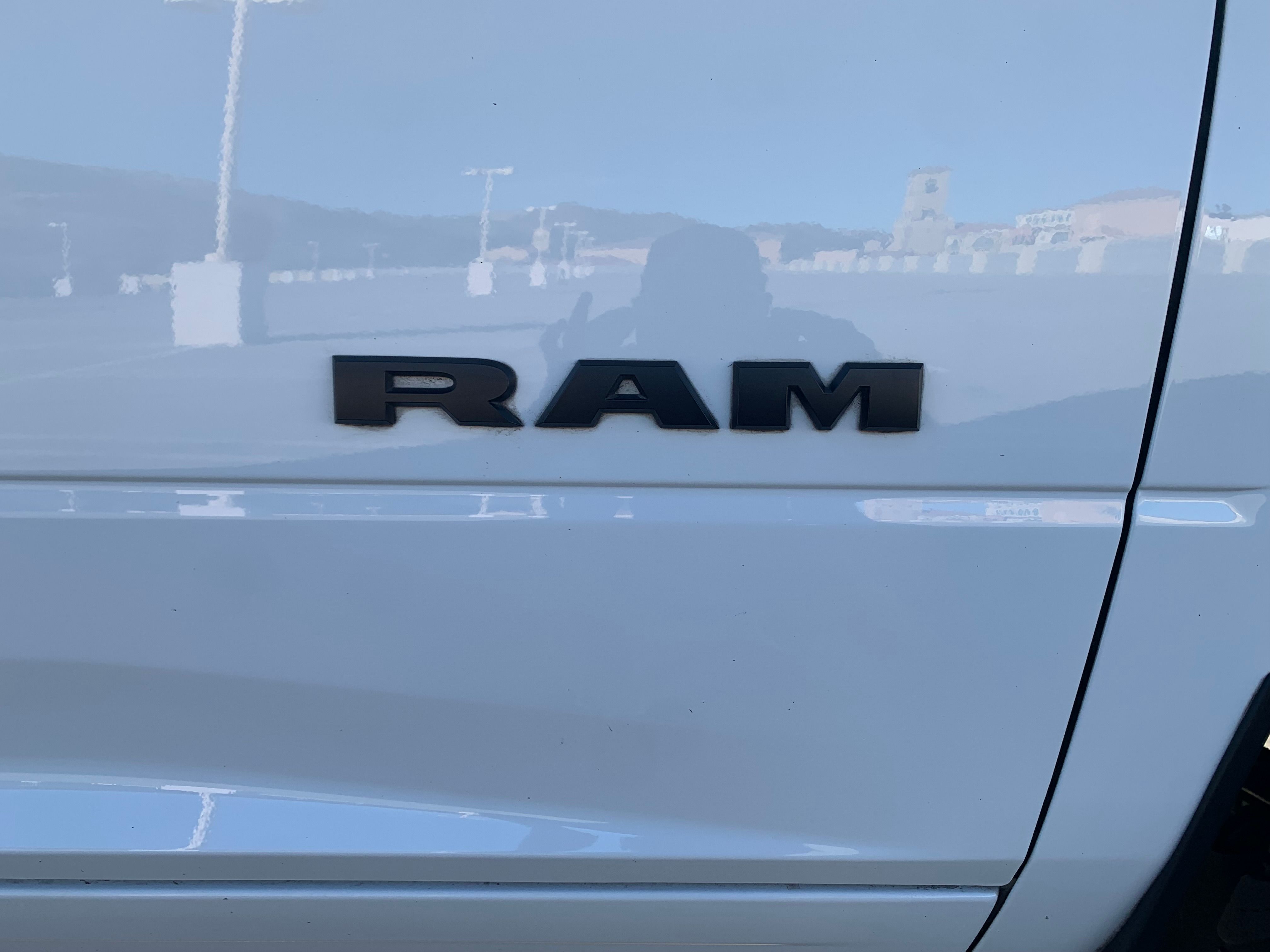 Used 2024 RAM 2500 Laramie w/ Night Edition AWD/4WD image 11