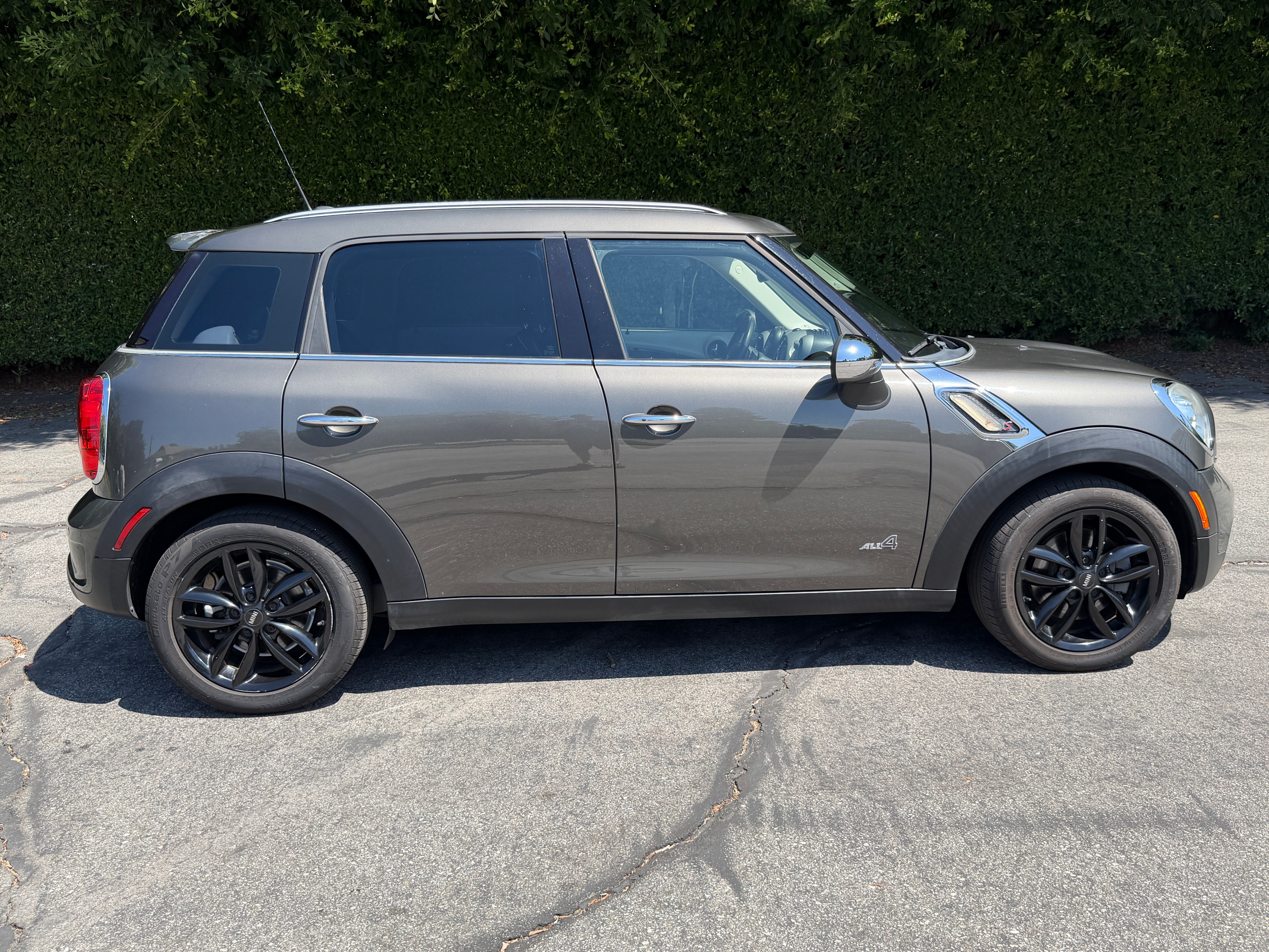 Used 2012 MINI Cooper Countryman S AWD/4WD image 2