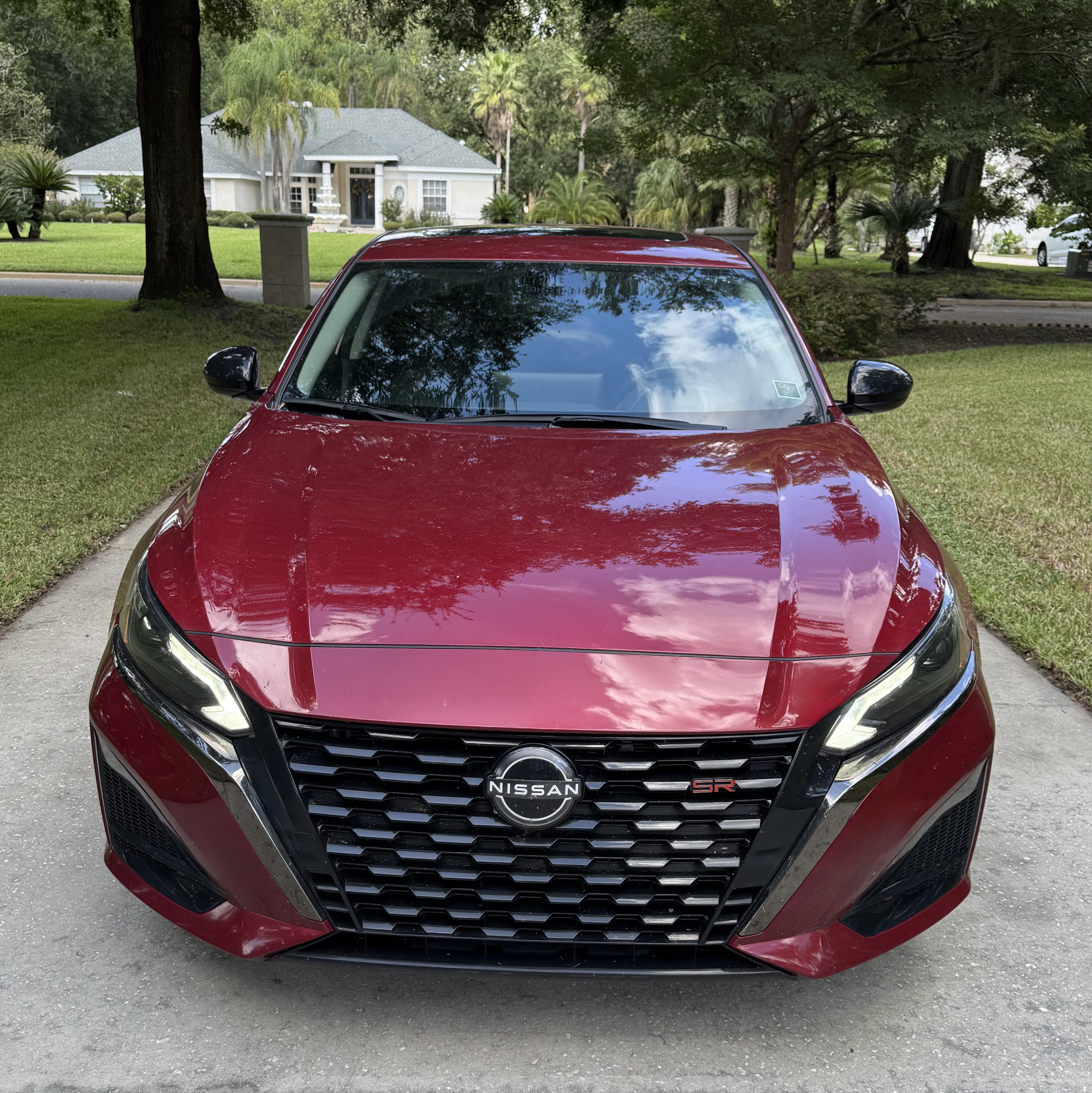 Used 2023 Nissan Altima 2.5 SR w/ SR Premium Package FWD image 1