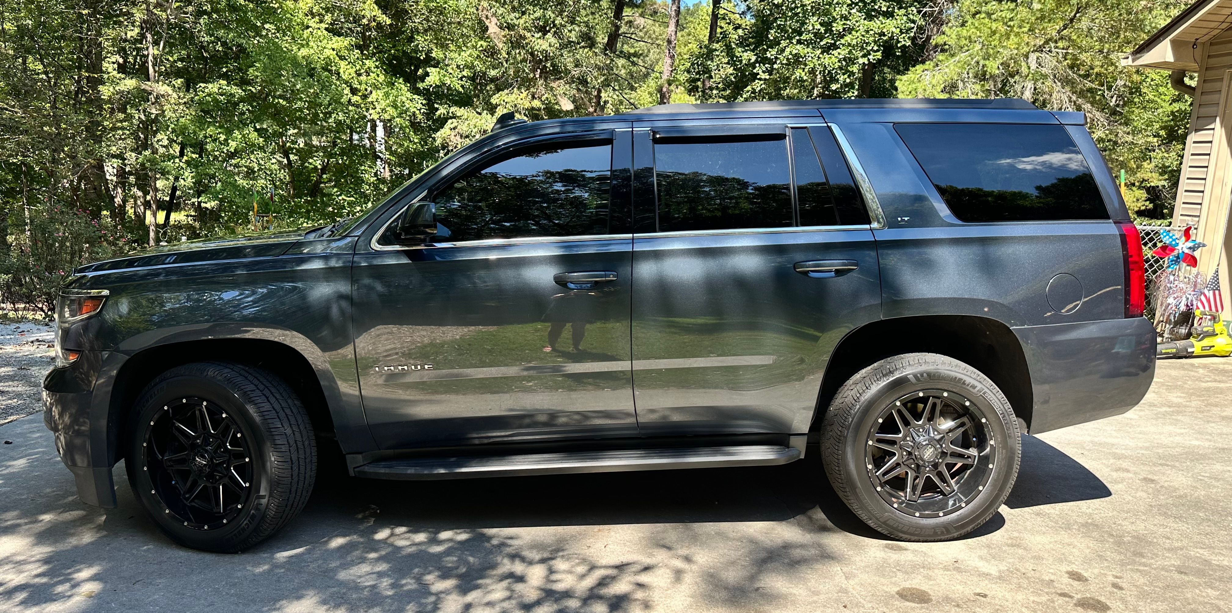 Used 2019 Chevrolet Tahoe LT AWD/4WD image 10