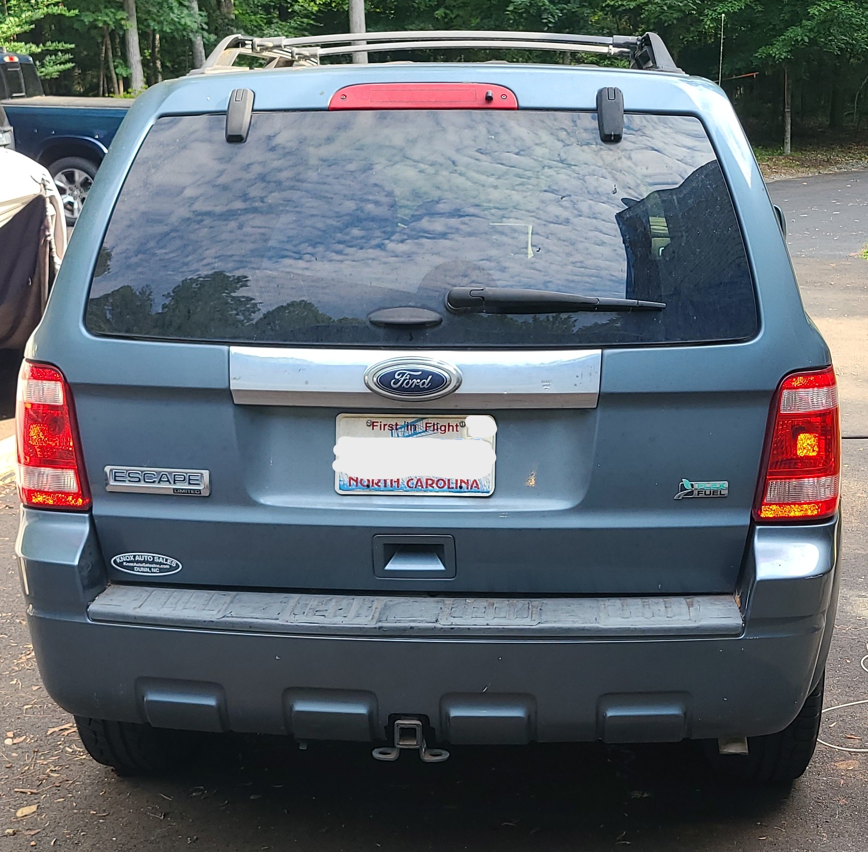 Used 2011 Ford Escape Limited w/ 301A Rapid Spec Order Code AWD/4WD image 9