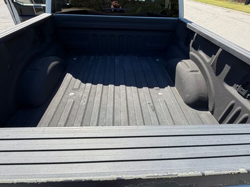 Used 2017 Ford F150 Raptor w/ Equipment Group 802A Luxury image 18