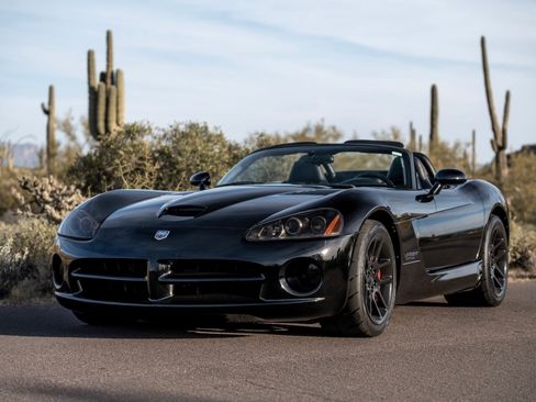 Used 2004 Dodge Viper SRT-10 RWD image 26