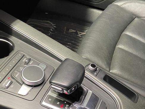 Used 2019 Audi A4 2.0T Premium Plus w/ Premium Plus Package image 10