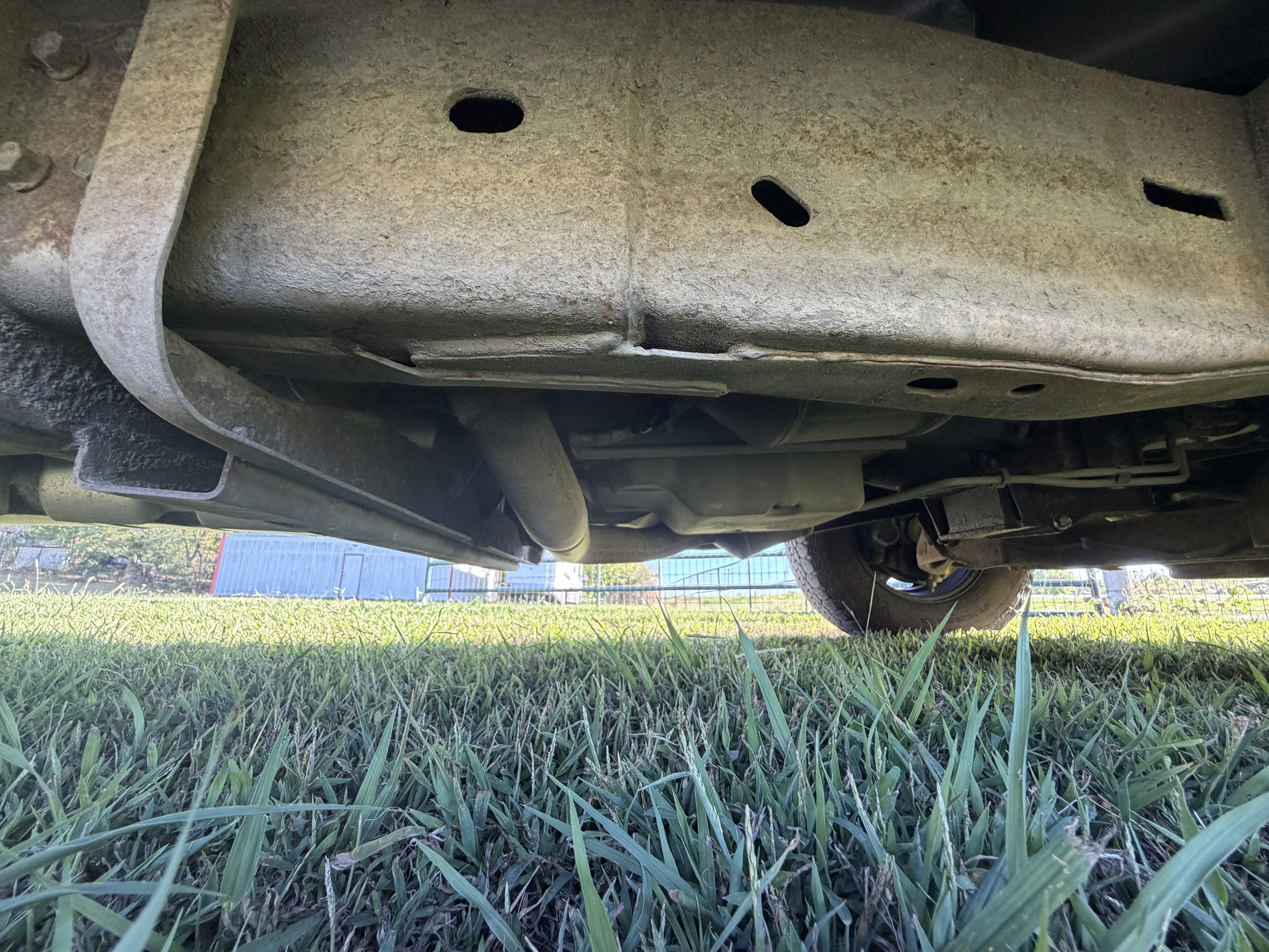 Used 2016 Chevrolet Express 3500 RWD image 19