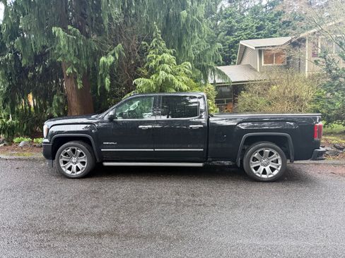 Used 2017 GMC Sierra 1500 Denali w/ Denali Ultimate Package image 1