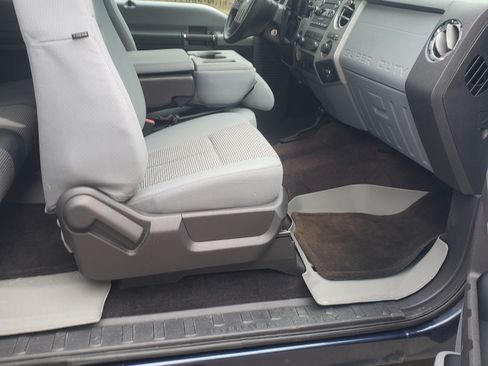 Used 2016 Ford F250 XLT w/ XLT Value Package image 5