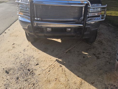 Used 2003 Ford F350 Lariat image 9