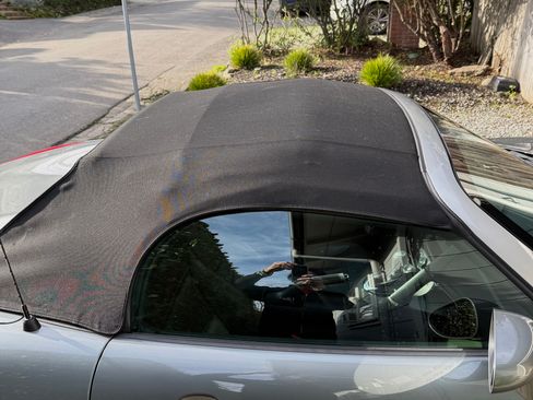 Used 2007 Pontiac Solstice GXP w/ Premium Package image 6