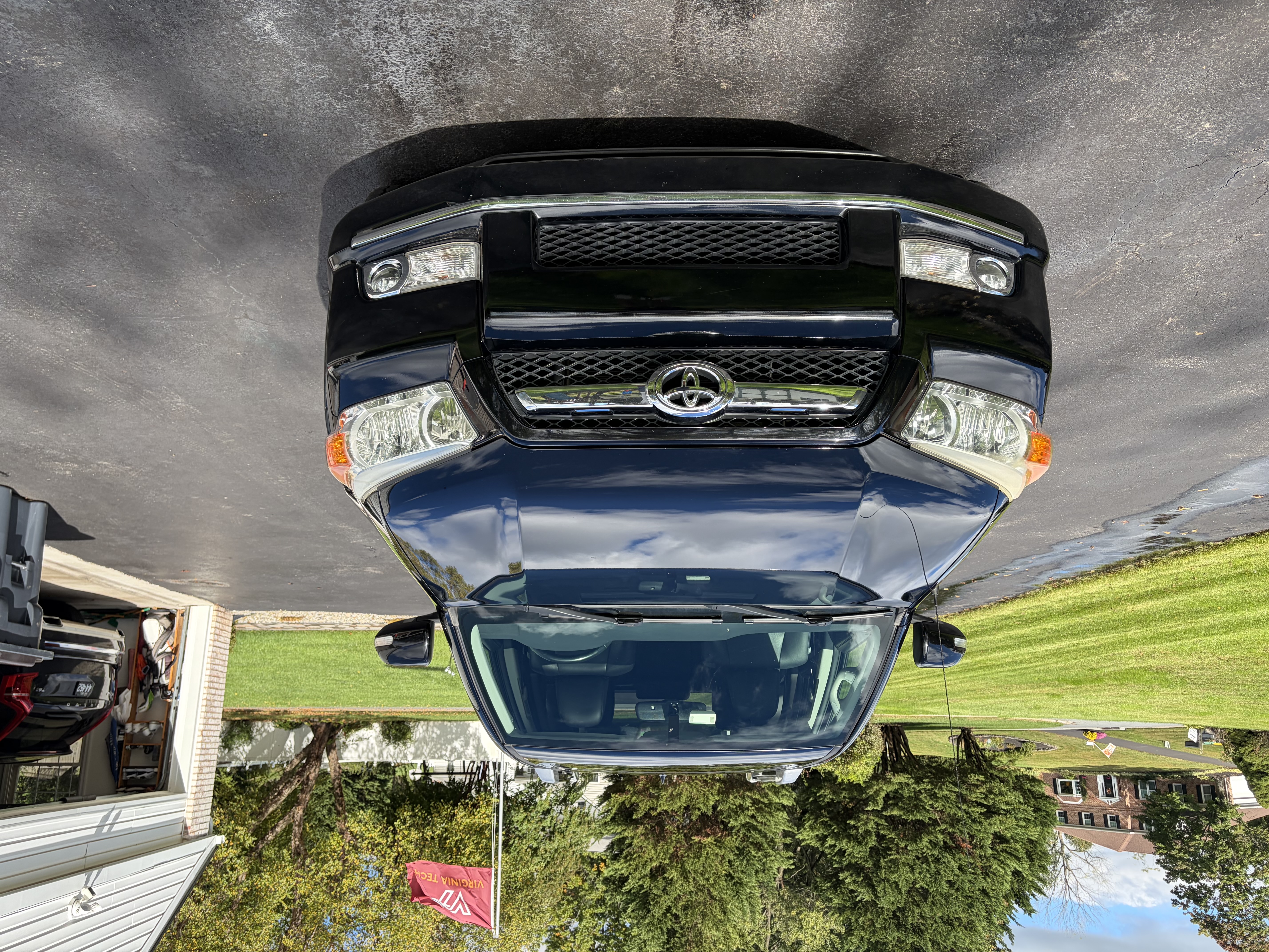 Used 2012 Toyota 4Runner Limited AWD/4WD image 6