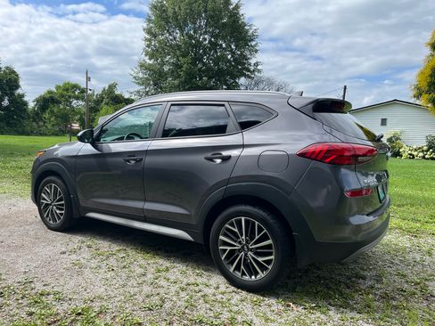 Used 2020 Hyundai Tucson SEL FWD image 2