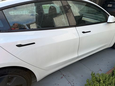 Used 2021 Tesla Model 3 Standard Range Plus RWD image 9