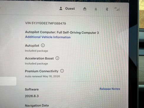 Used 2021 Tesla Model Y Long Range image 23