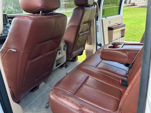 Used 2013 Ford F250 King Ranch w/ King Ranch w/Chrome Pkg AWD/4WD image 12