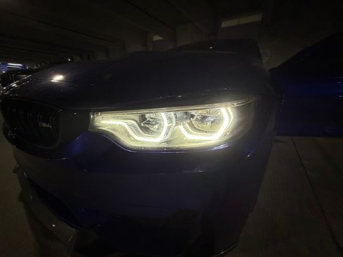 Used 2019 BMW M4 CS w/ Executive Package RWD image 11