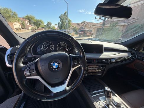 Used 2017 BMW X5 xDrive40e AWD/4WD image 13
