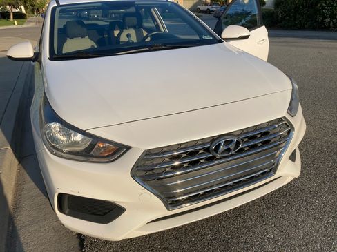 Used 2019 Hyundai Accent SE image 9