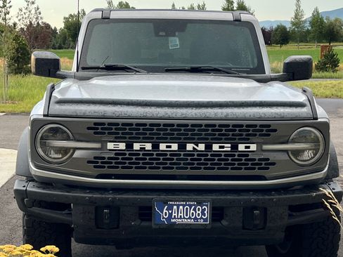 Used 2022 Ford Bronco Badlands AWD/4WD image 2