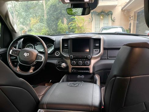 Used 2022 RAM 1500 Laramie image 9